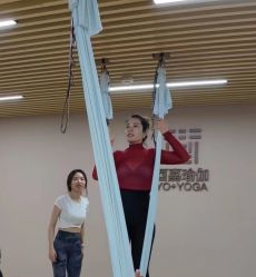 -酉嘉瑜伽YO+YOGA