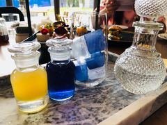 紫菠萝蝶豆花白茶气泡汁-The Rug Cafe(王府中环店)