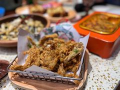 -小董哥烤串·爆汁大油边(故宫店)