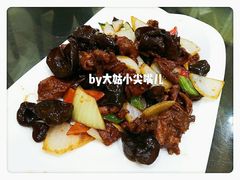 -大鸭梨烤鸭店(金顶街店)