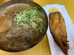 冷面-屋里家延边朝鲜族冷面(南园店)