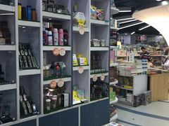 -新华书店(虹悦城店)