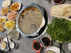 -光头药膳鸡(莱茵小镇店)