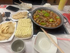 -彭记铁锅肥肠(东四总店)