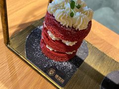 丝绒小姐-ZING COFFEE 镜咖啡