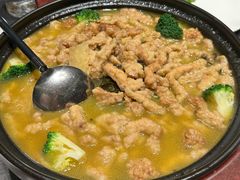 -艳阳天民俗村(公园路店)