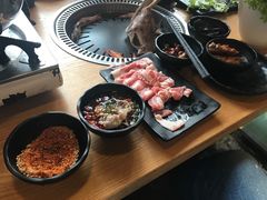 -贺野·自助炭火烤肉(紫藤路店)