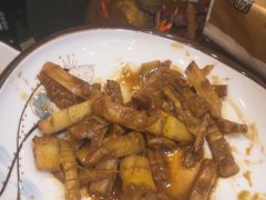 -老鄞江清水龙虾•赵赵家(江北店)