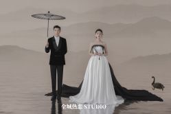 -全城热恋璀璨婚纱摄影(国贸总店)