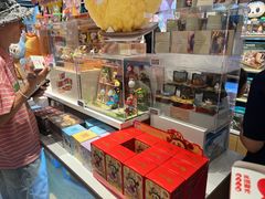 -泡泡玛特POPMART(大卫城店)