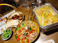 -神府路壹号·海鲜烧烤·砂锅粥·锅物(三坊七巷店)