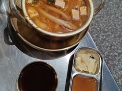 泡菜肥牛汤-本炙炭烤·蒲烧活鳗料理店(金沙洲店)
