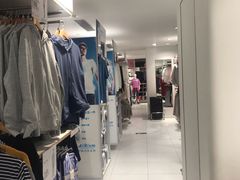 -优衣库(北京万柳华联购物中心店)