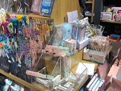 -九木杂物社(新奥购物中心店)