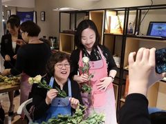 -证大大拇指广场(芳甸路店)