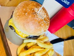 -The Diner X餐厅(青岛万象城店)