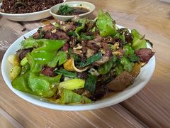 青椒炒核桃肉-人和水上飘(第一家店)
