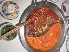 -大龙燚火锅(天安云谷店)