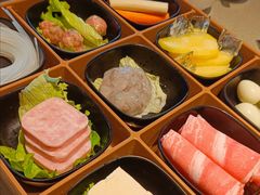 -海底捞火锅(莘松路店)