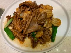 爆炒腰花-闫府私房菜·百年鲁菜(恒隆店)