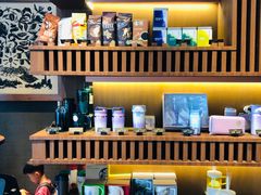 -星巴克(杭州湖滨银泰E区店)