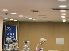 -大连何氏眼科医院