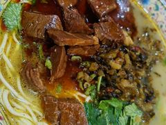 -金杨拉面王小吃面馆·牛三宝面·红烧牛肉粉