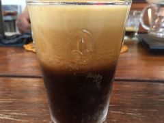 -巴浪鱼咖啡馆 Local Fish