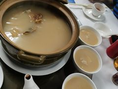 雞煲翅-新陶陶酒家
