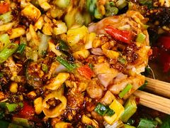 -拈签一笑黄牛肉辣卤串串
