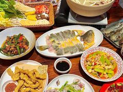 -黄弟大排档·湖南菜·小龙虾·小海鲜(凯旋北路店)