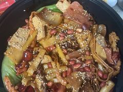 -蜀天上精专麻辣香锅(文定路店)