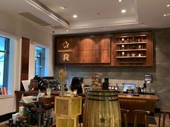 大堂-星巴克臻选(广州沙面店)