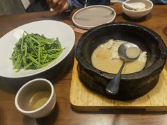 -宴小馆·小海鲜青岛菜(五四广场店)