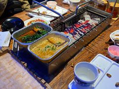 自助取餐区-三个蒙古大叔羊肉串(大宁店)