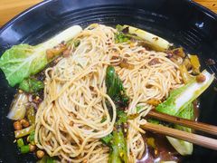 -一点一线重庆小面(重庆创意公园店)