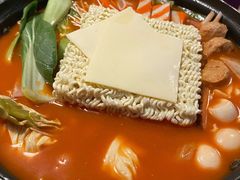 部队火锅-源味屋韩式火锅&炸鸡(鼎城当代商城店)