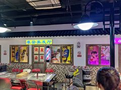 -马路牙子烧烤音乐酒馆(望京店)