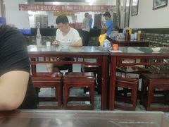 -牛一嘴·兰州牛肉面·大盘鸡(财富中心店)