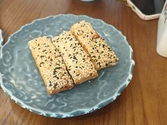 虾仁马蹄春卷-鑫震源·苏式大虾生煎(山塘街店)