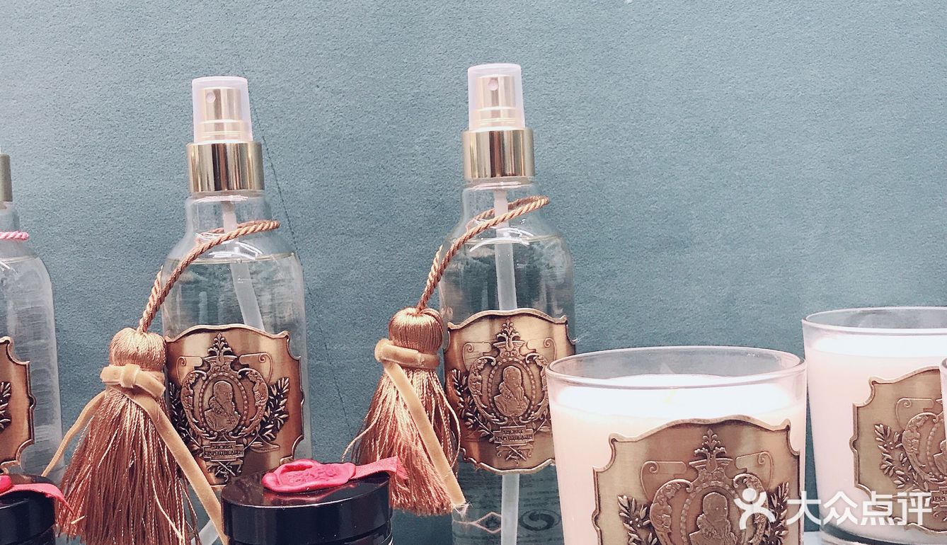 刚在SKP开店的6knows 香氛集成店又在国贸商城