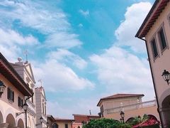 -佛罗伦萨小镇广佛名品奥特莱斯(疏港路店)