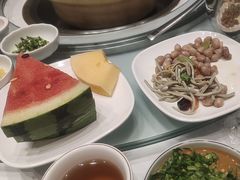 -天宜隆蘑菇宴火锅(石景山旗舰店)