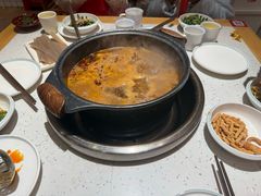 -佬缸炮江湖川菜(玉林店)