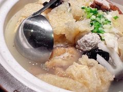 -侬佳蒸菜馆(听潮店)