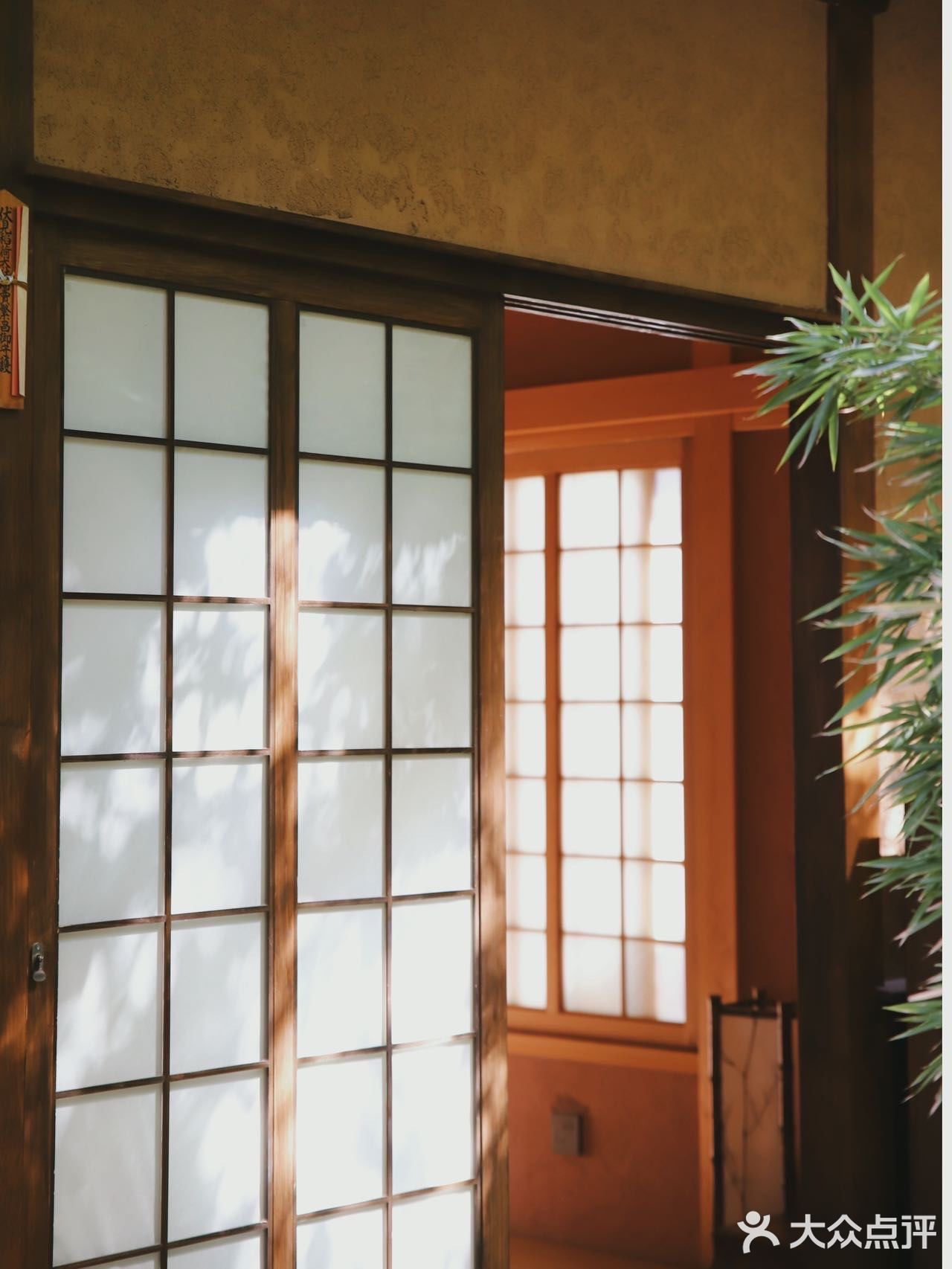 芳香景｜藏于闹市归于静谧的米其林餐厅 在成都市区