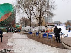 -欢乐水魔方水世界