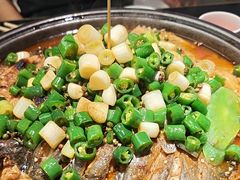-辣尚瘾·烤鱼·新川菜(牡丹园直营店)