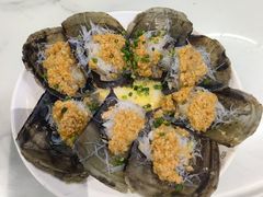 -四川小胡子海鲜(丁村万人海鲜广场店)