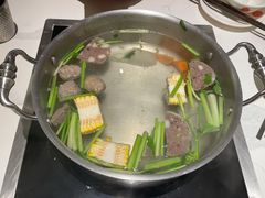 特色锅底-牛焱·贵州黄牛肉火锅(城西银泰店)